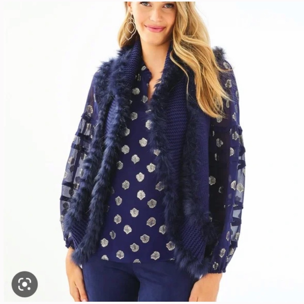 Lilly Pulitzer Trinette Faux Fur Vest in Navy - Size S - only worn once!